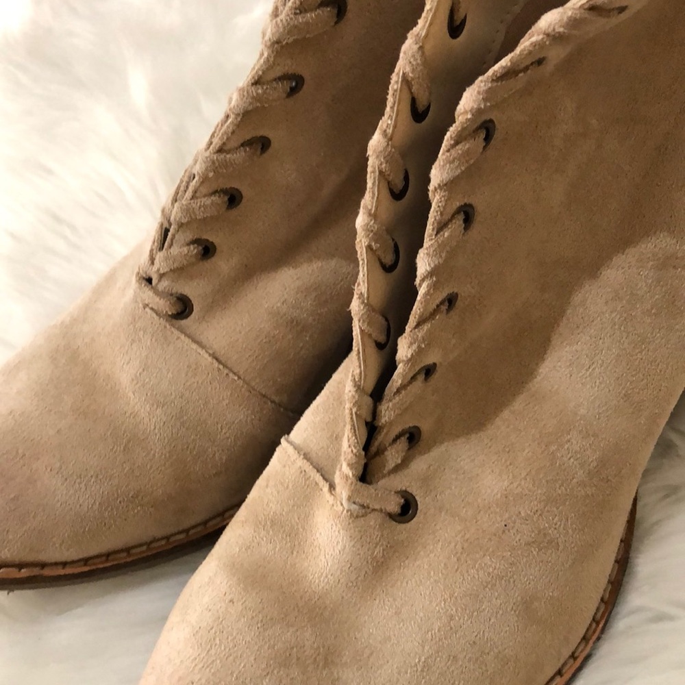 Coconuts Booties - Picture 4 of 11